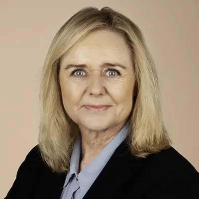 Portræt af Mona Juul